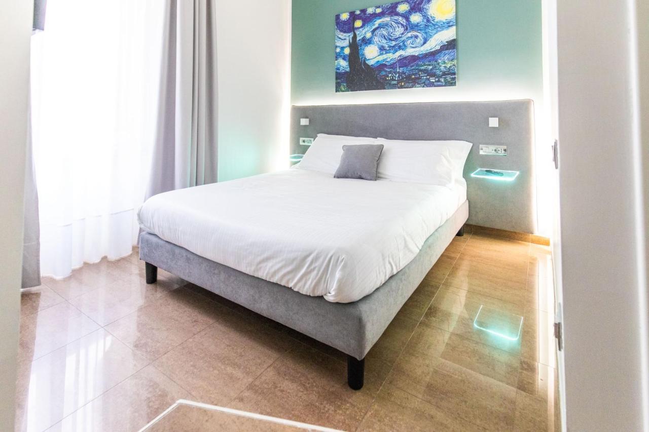 Sanfelice 33 Luxury Suites Naples Exterior photo